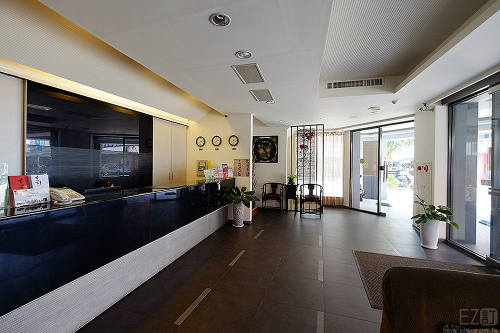 Trust Hotel Tajnan Kültér fotó